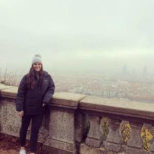 Meet your Posher, Eleni